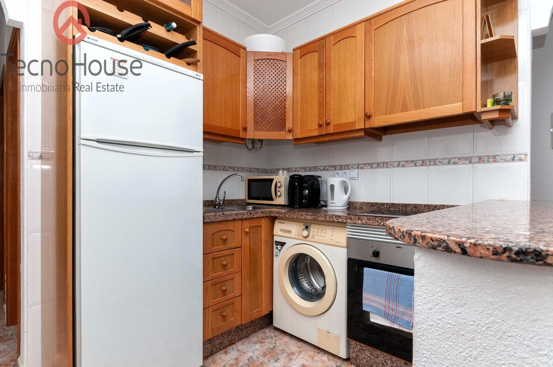 2 bed Middle Floor Apartment in Orihuela Costa - 9