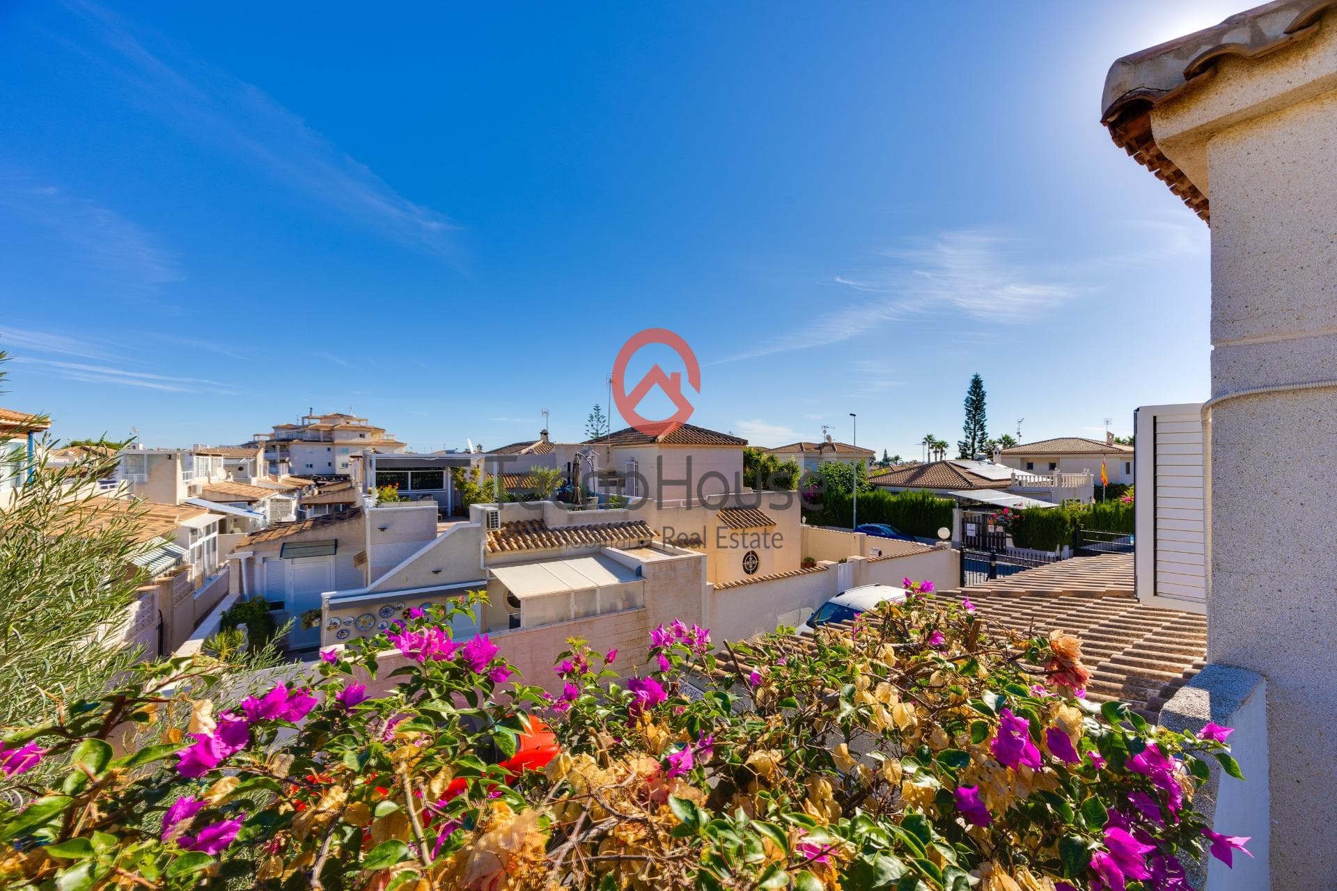 Semi-Vrijstaande Villa met 3 slaapkamers in Orihuela Costa - 38
