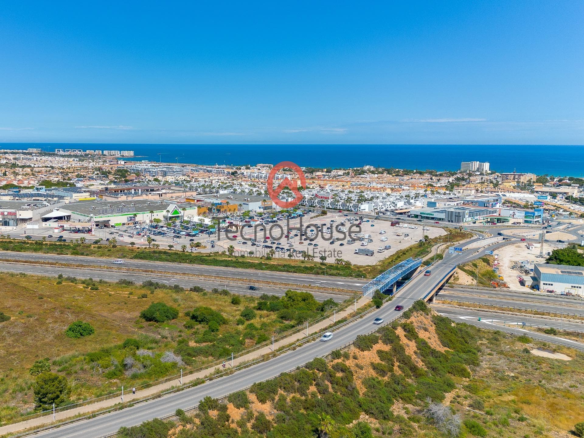 Semi-Vrijstaande Villa met 3 slaapkamers in Orihuela Costa - 47