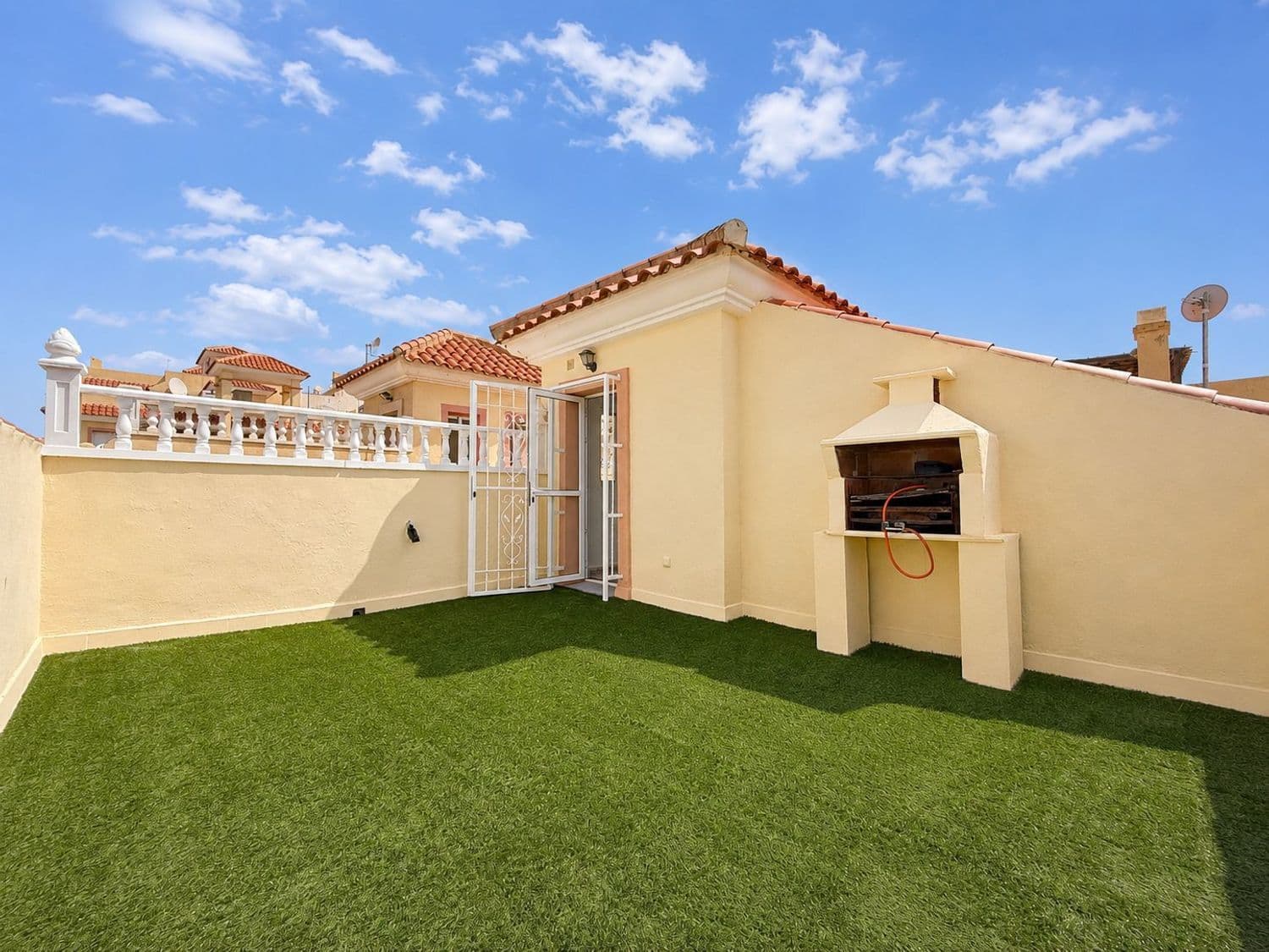 Apartamento Planta Media de 2 dormitorios en Orihuela Costa - 15