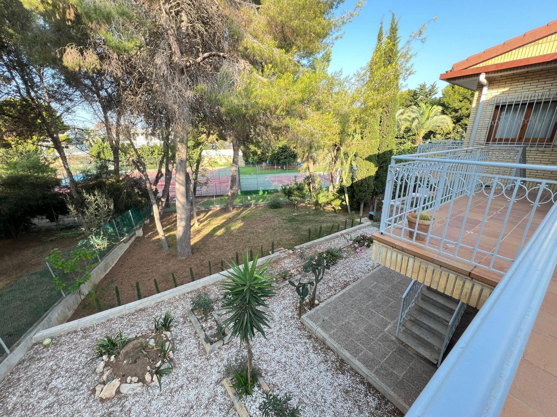 Vrijstaande Villa met 4 slaapkamers in Orihuela Costa - 15