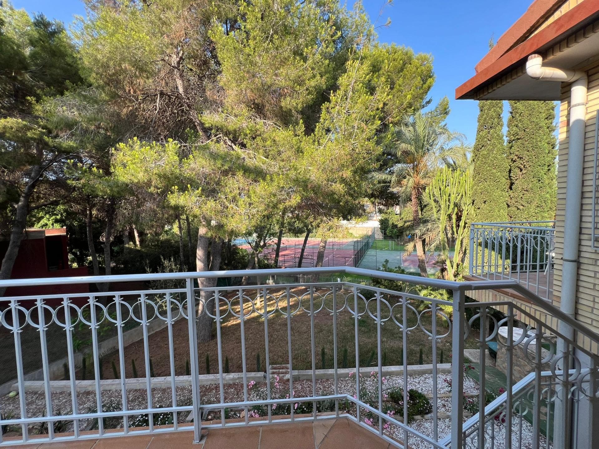 Vrijstaande Villa met 4 slaapkamers in Orihuela Costa - 17