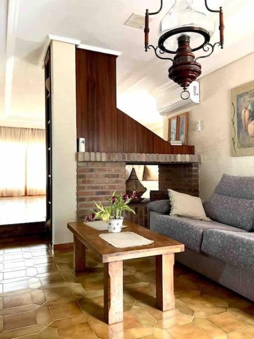 Vrijstaande Villa met 4 slaapkamers in Orihuela Costa - 26