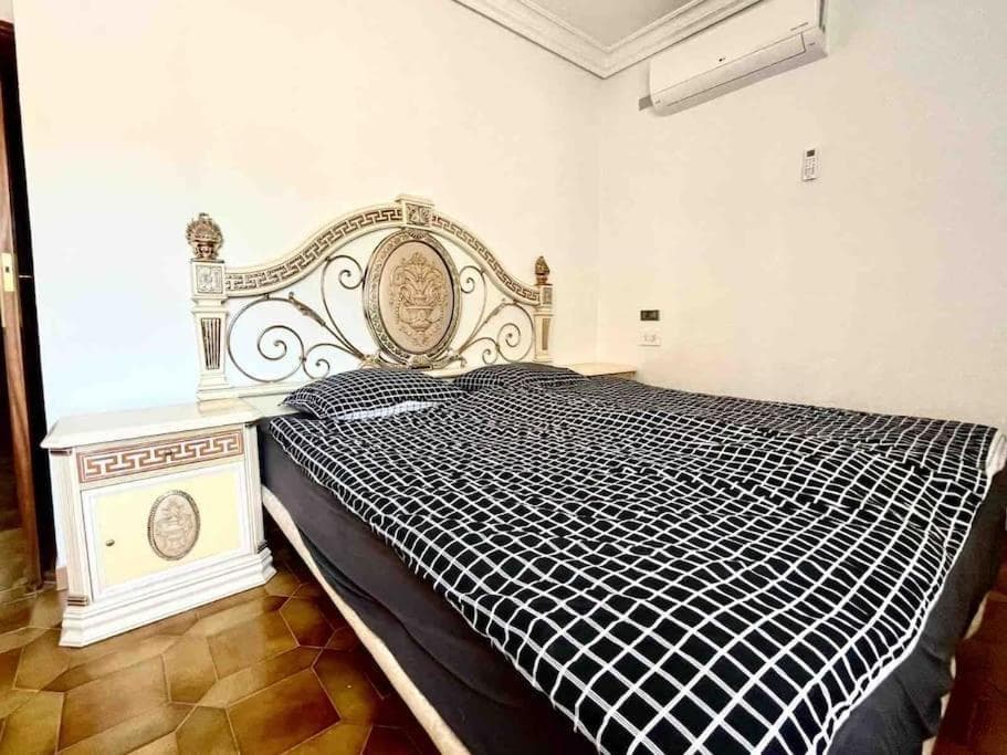 Vrijstaande Villa met 4 slaapkamers in Orihuela Costa - 31