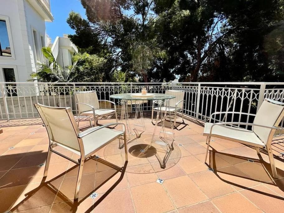 Vrijstaande Villa met 4 slaapkamers in Orihuela Costa - 9
