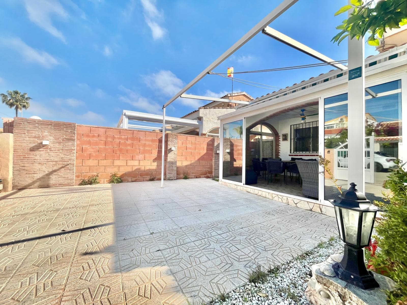 3 bed Detached Villa in Orihuela Costa - 1