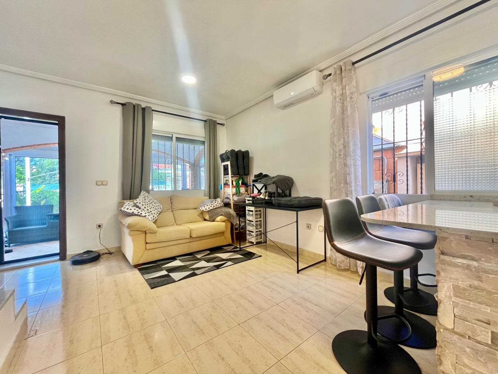 3 bed Detached Villa in Orihuela Costa - 14