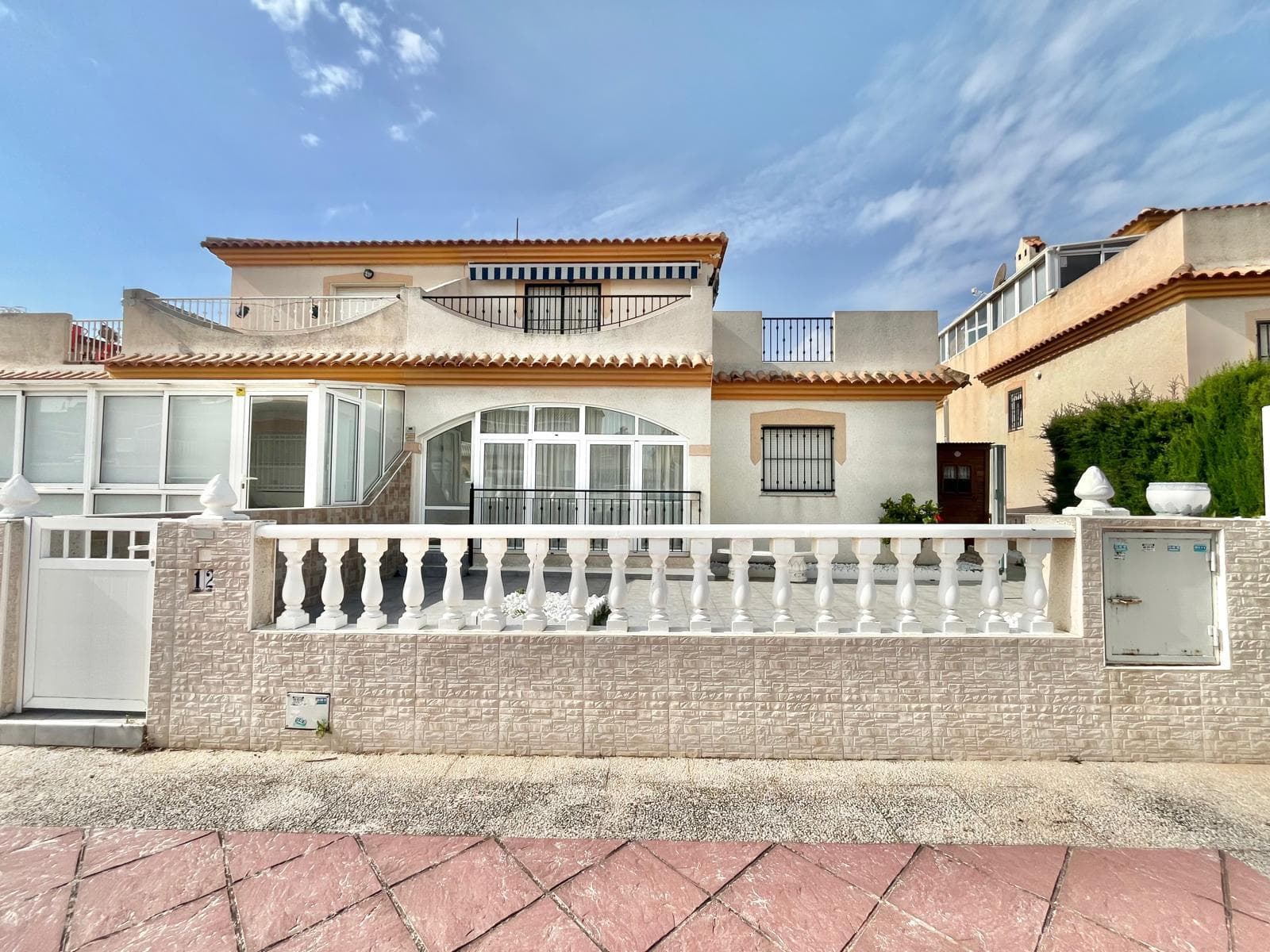 Quad met 3 slaapkamers in Orihuela Costa - 5