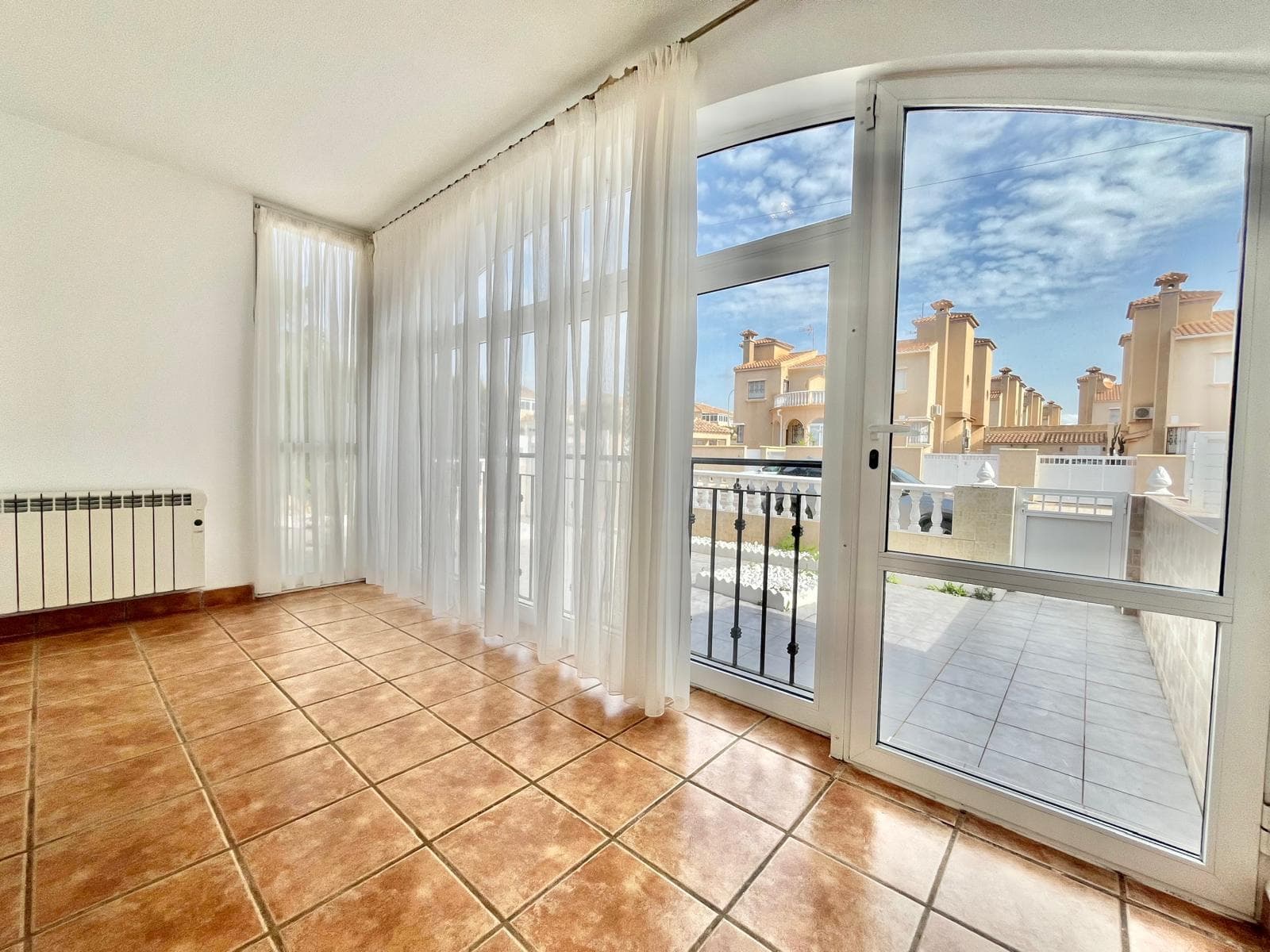 Quad met 3 slaapkamers in Orihuela Costa - 9