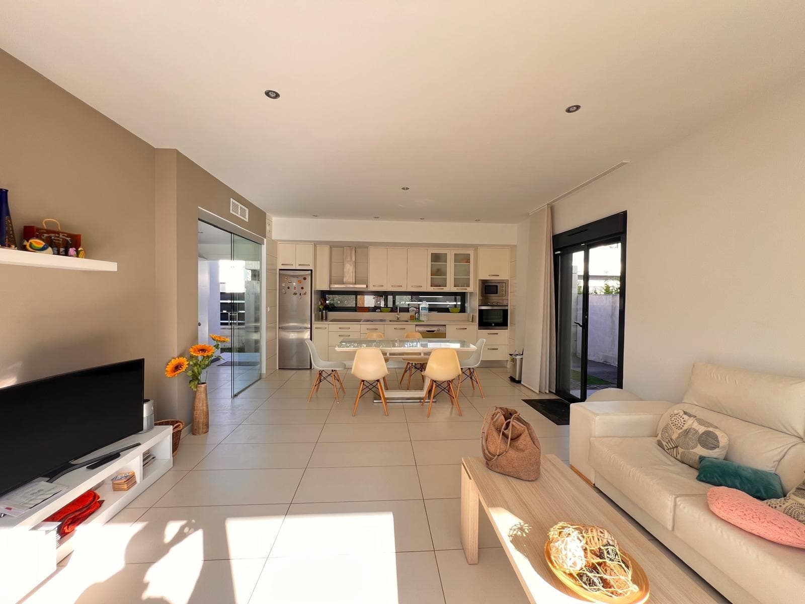 3 bed Detached Villa in Orihuela Costa - 32