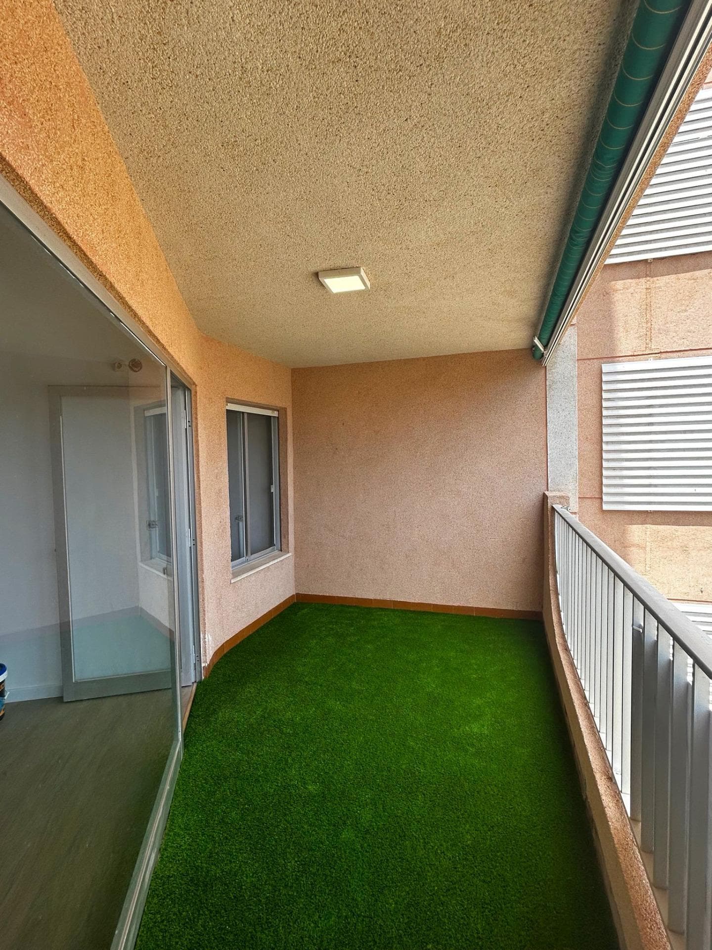 Apartamento Planta Media de 3 dormitorios en Orihuela Costa - 2
