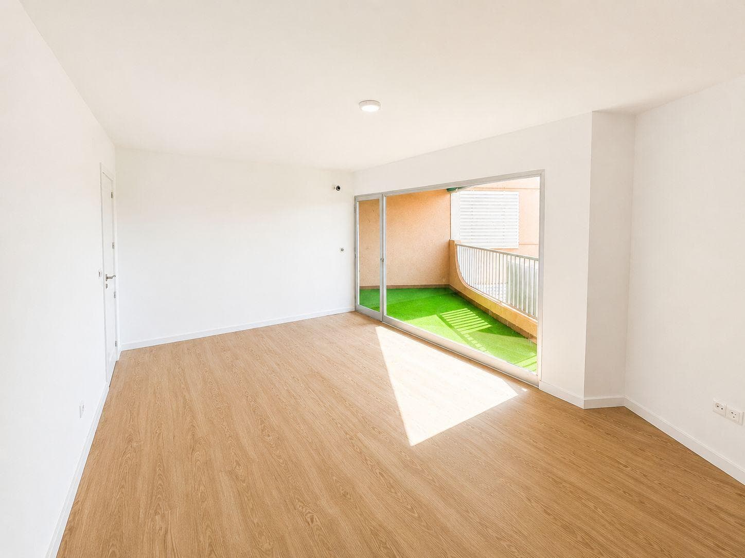 Apartamento Planta Media de 3 dormitorios en Orihuela Costa - 4