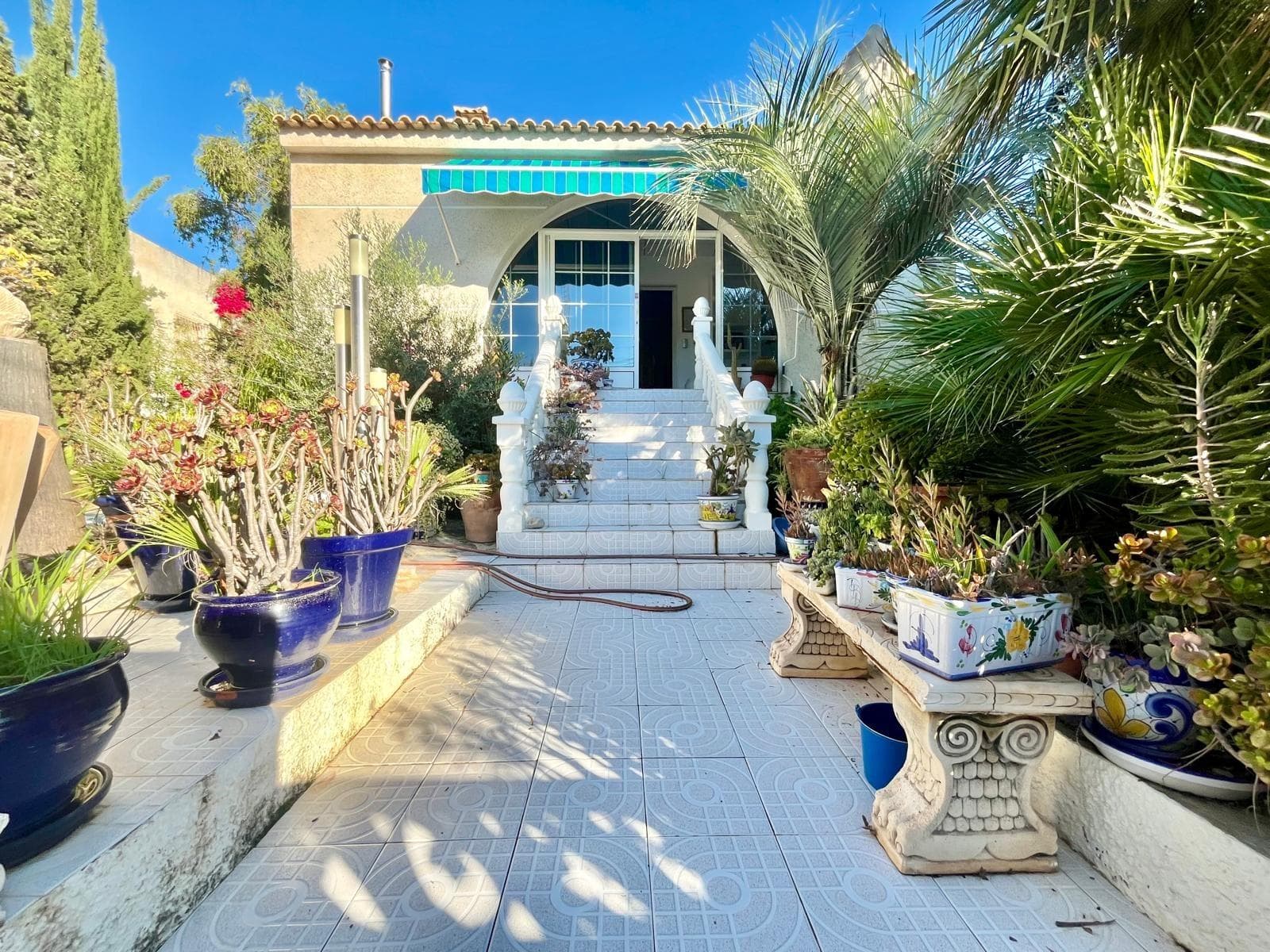 3 bed Detached Villa in San Miguel de Salinas - 2