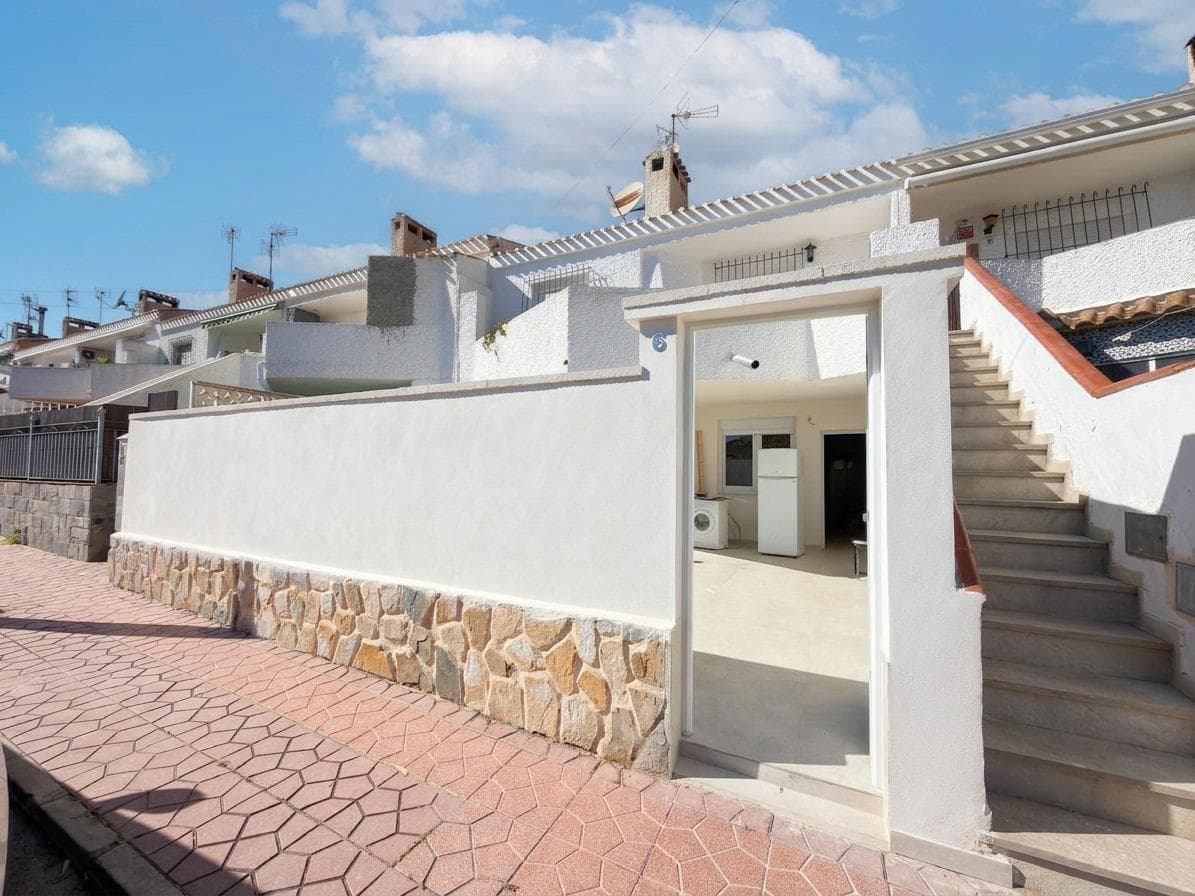 Bungalow met 2 slaapkamers in Orihuela Costa - 19