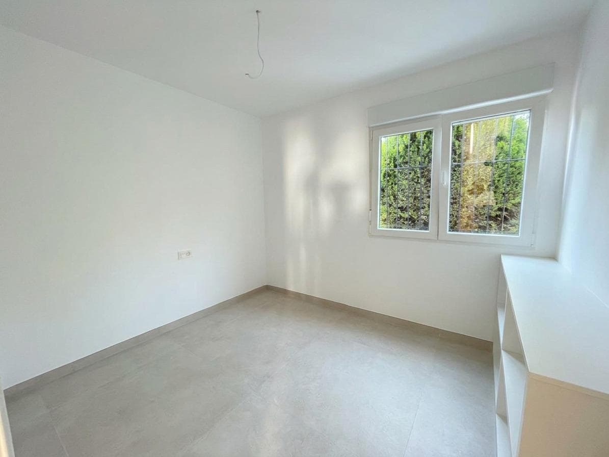 Bungalow met 2 slaapkamers in Orihuela Costa - 7
