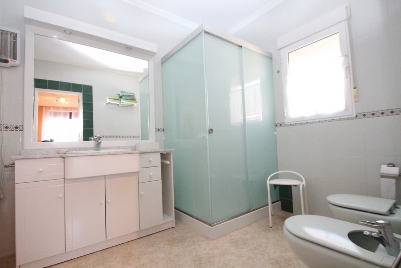 Villa - Chalet de 5 dormitorios en Orihuela Costa - 28