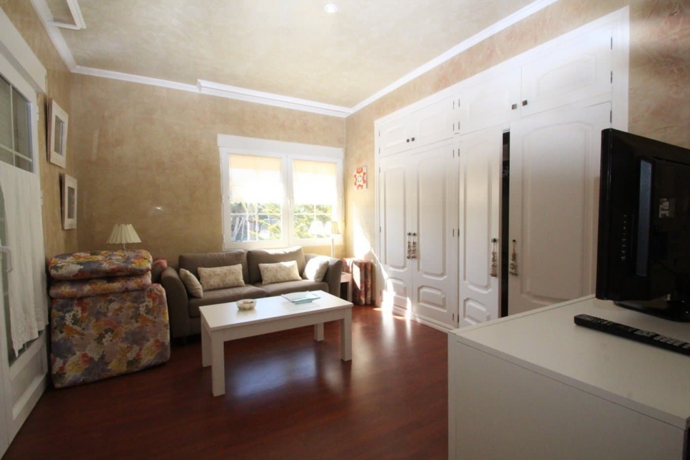 Villa - Chalet de 5 dormitorios en Orihuela Costa - 32