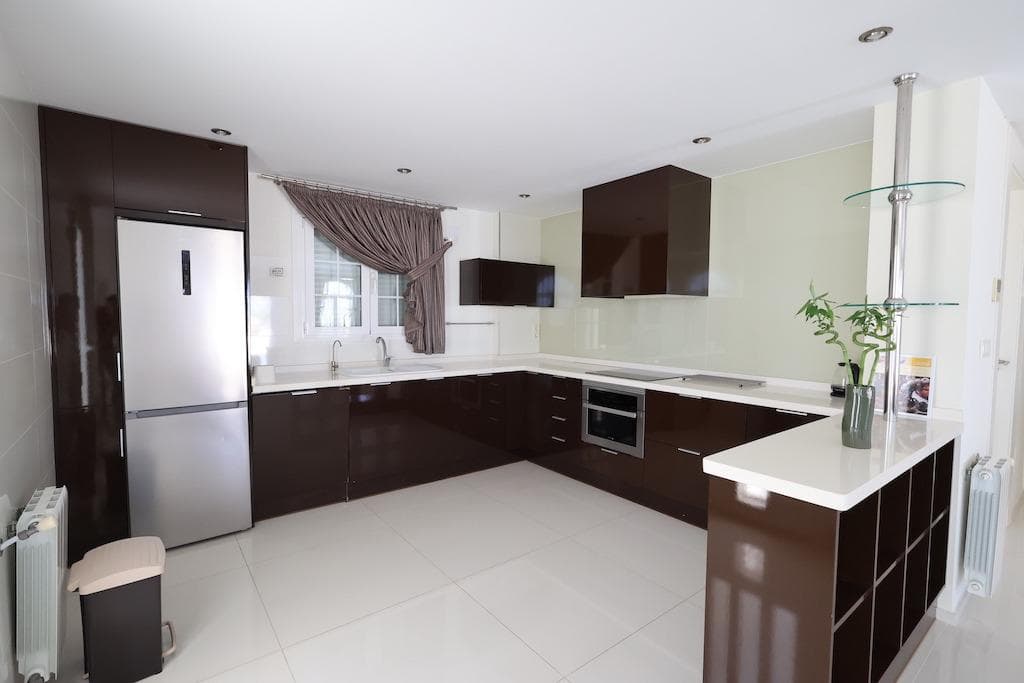 Villa - Chalet de 5 dormitorios en Ciudad Quesada - 9
