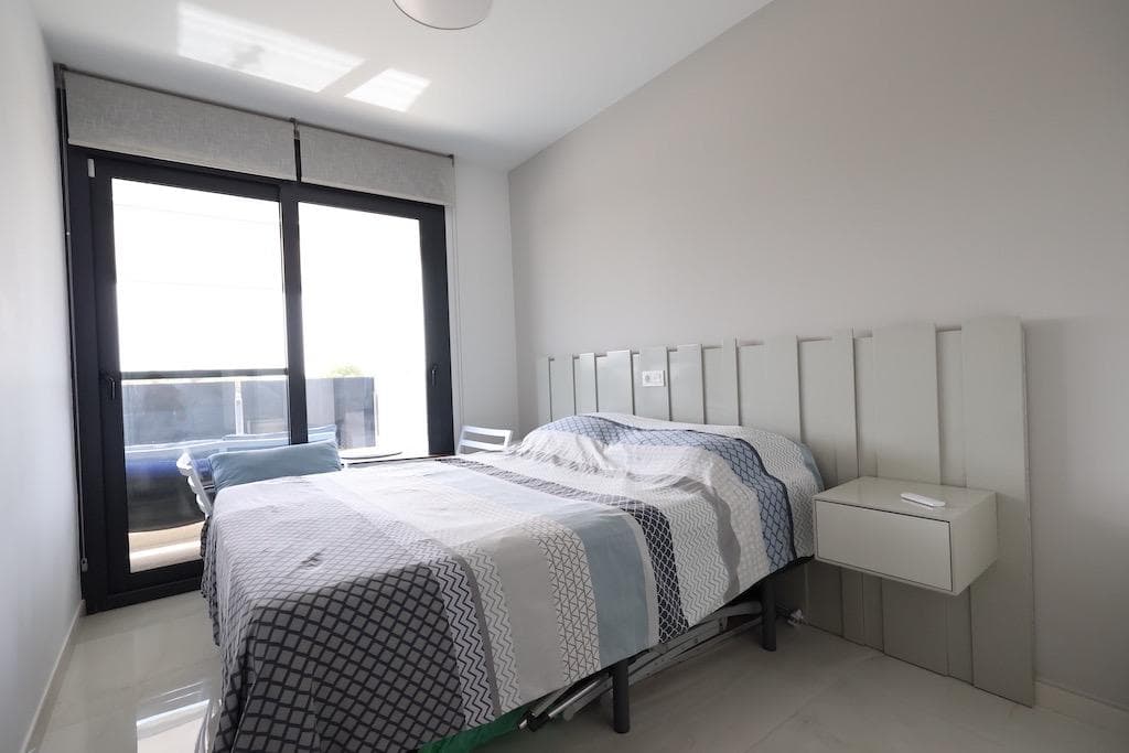 Tussenverdieping Appartement met 2 slaapkamers in Orihuela Costa - 14