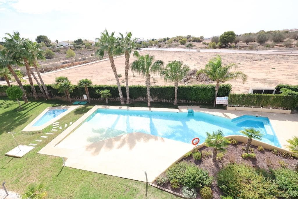 Tussenverdieping Appartement met 2 slaapkamers in Orihuela Costa - 23