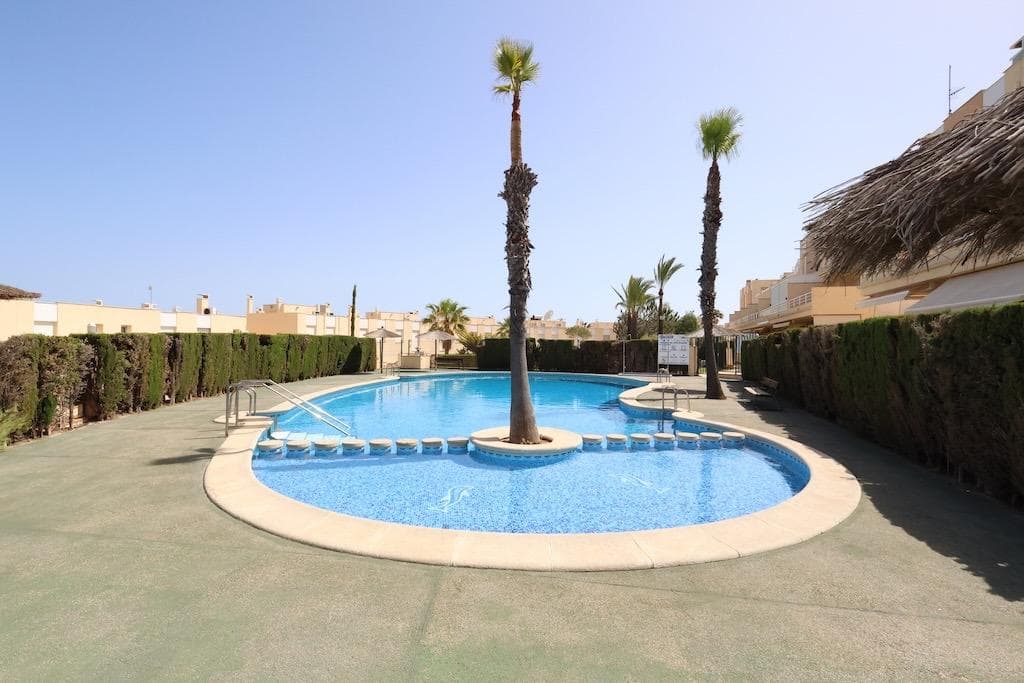 Adosada de 3 dormitorios en Orihuela Costa - 21
