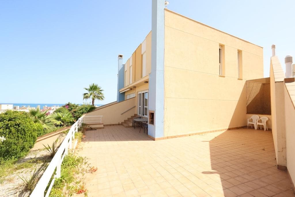 Adosada de 3 dormitorios en Orihuela Costa - 4