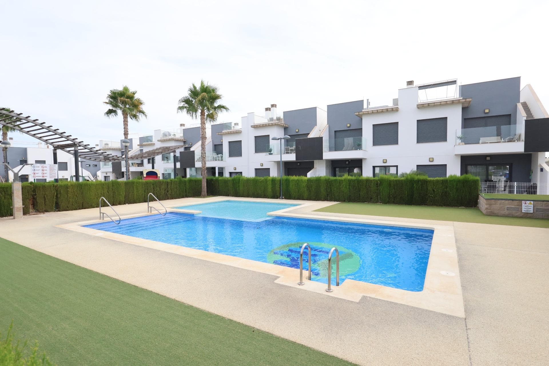 Bungalow met 2 slaapkamers in Pilar de la Horadada - 1