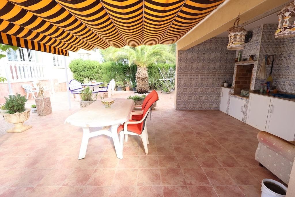 Villa - Chalet de 5 dormitorios en Orihuela Costa - 22