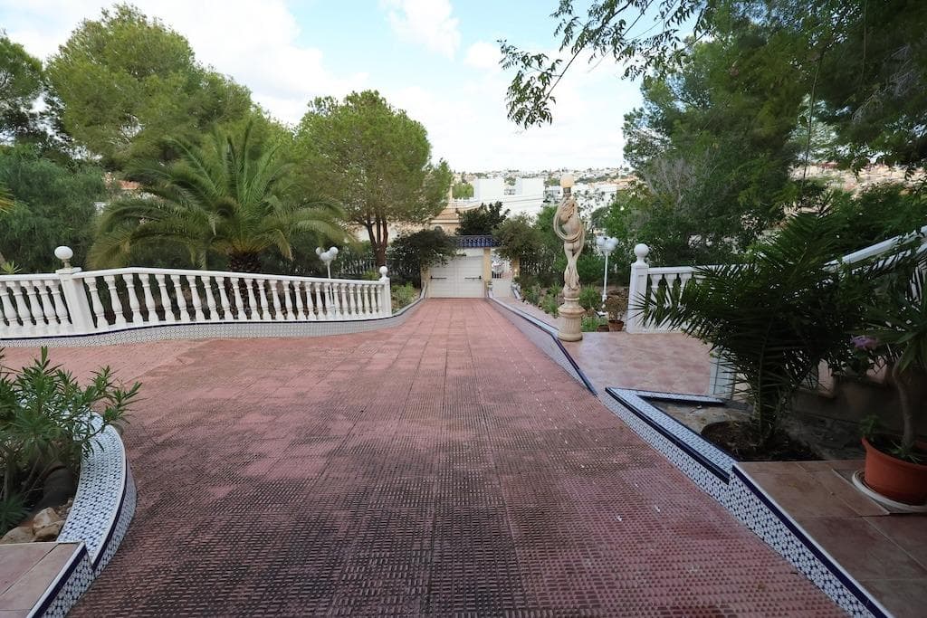 Villa - Chalet de 5 dormitorios en Orihuela Costa - 32