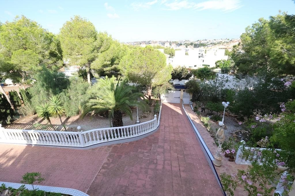 Villa - Chalet de 5 dormitorios en Orihuela Costa - 33
