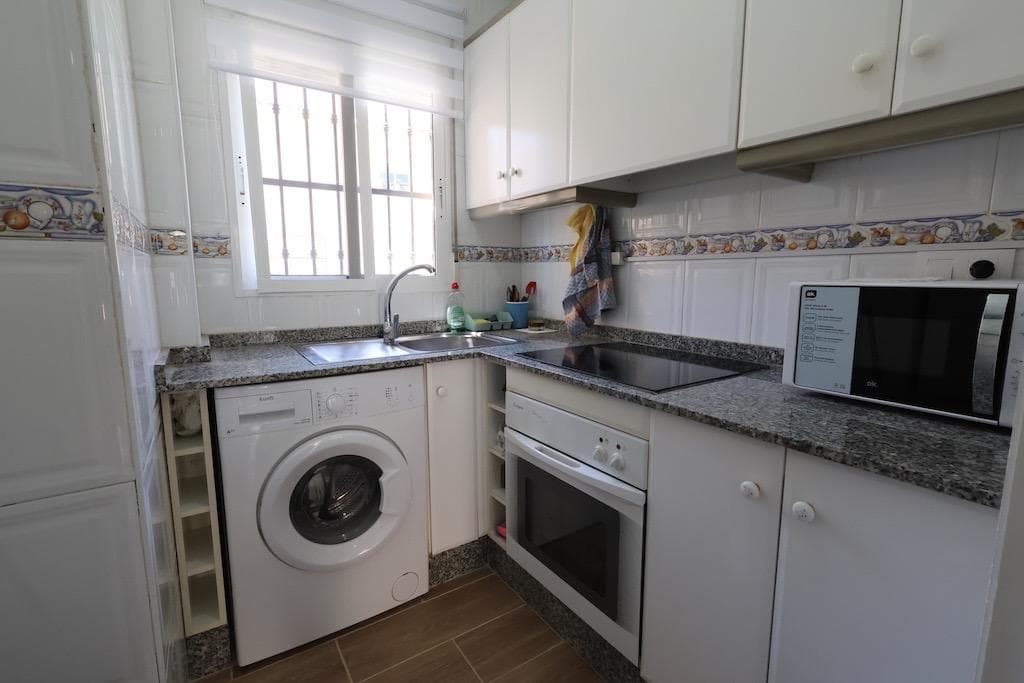 Bungalow de 2 dormitorios en Orihuela Costa - 12