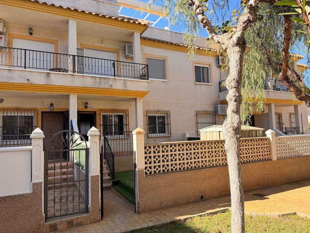 Bungalow de 2 dormitorios en Orihuela Costa - 14