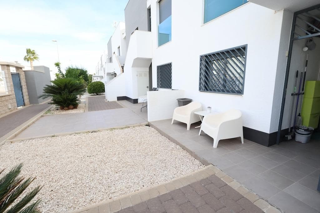Bungalow met 2 slaapkamers in Orihuela Costa - 2