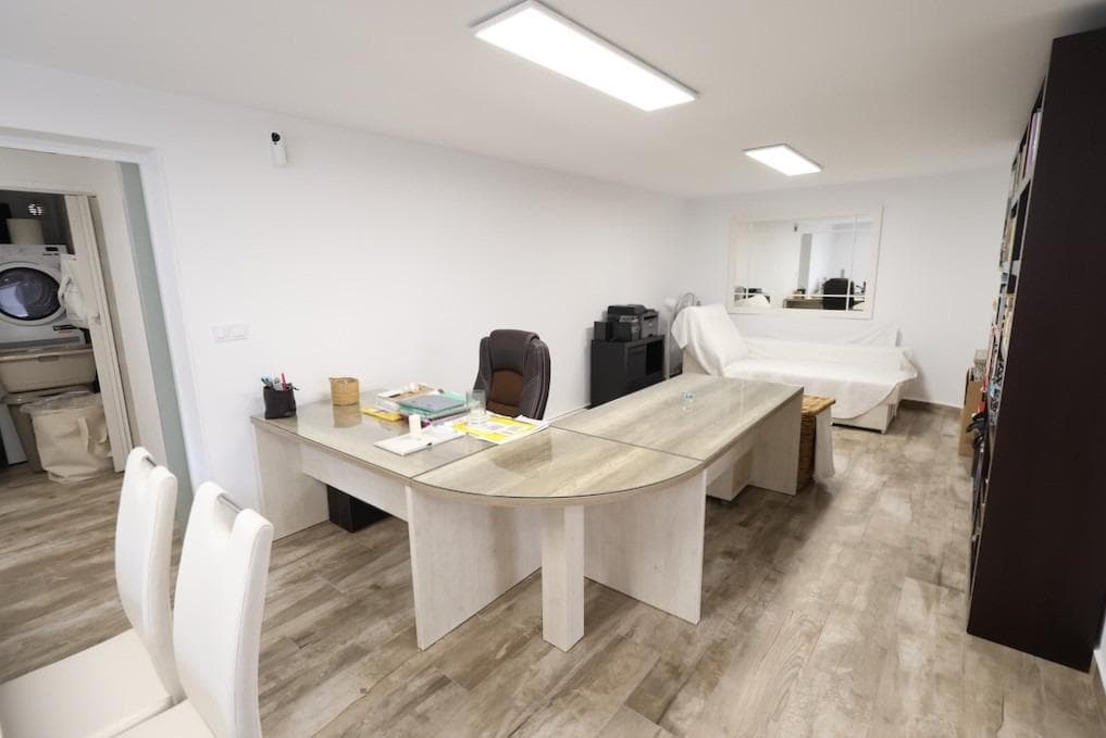 Villa - Chalet de 4 dormitorios en San Miguel de Salinas - 40