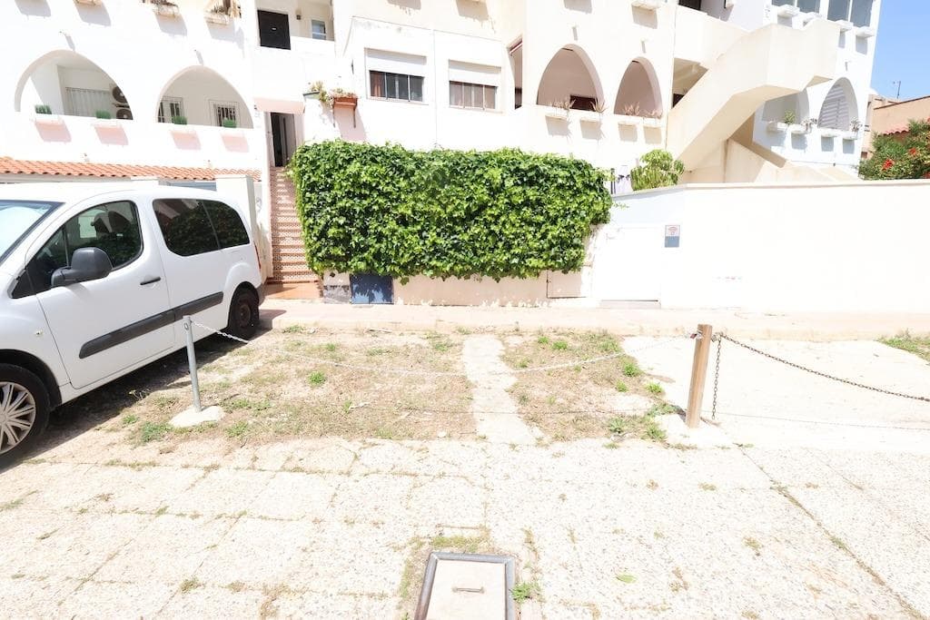 Bungalow de 2 dormitorios en Orihuela Costa - 14