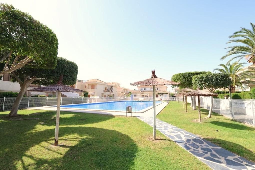 Tussenverdieping Appartement met 2 slaapkamers in Orihuela Costa - 22