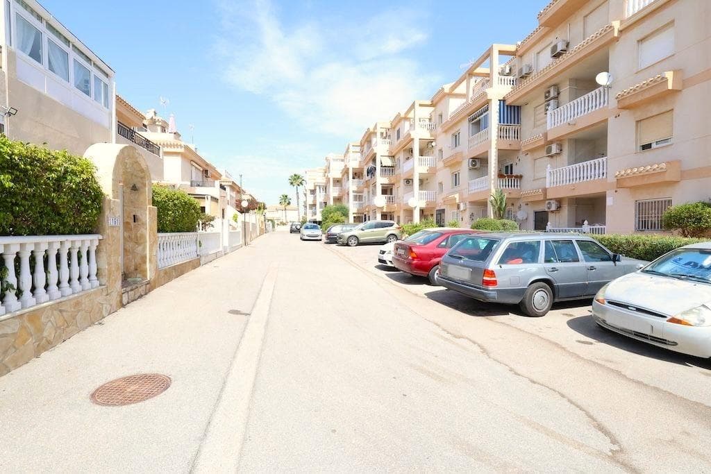 Tussenverdieping Appartement met 2 slaapkamers in Orihuela Costa - 23