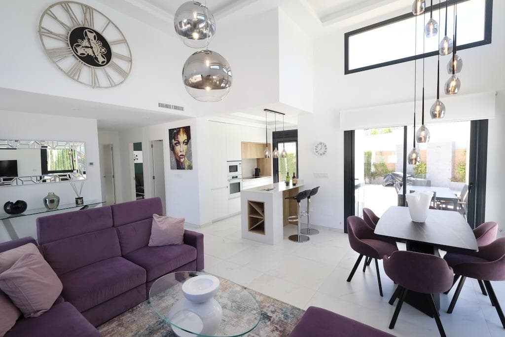 3 bed Detached Villa in Rojales - 10