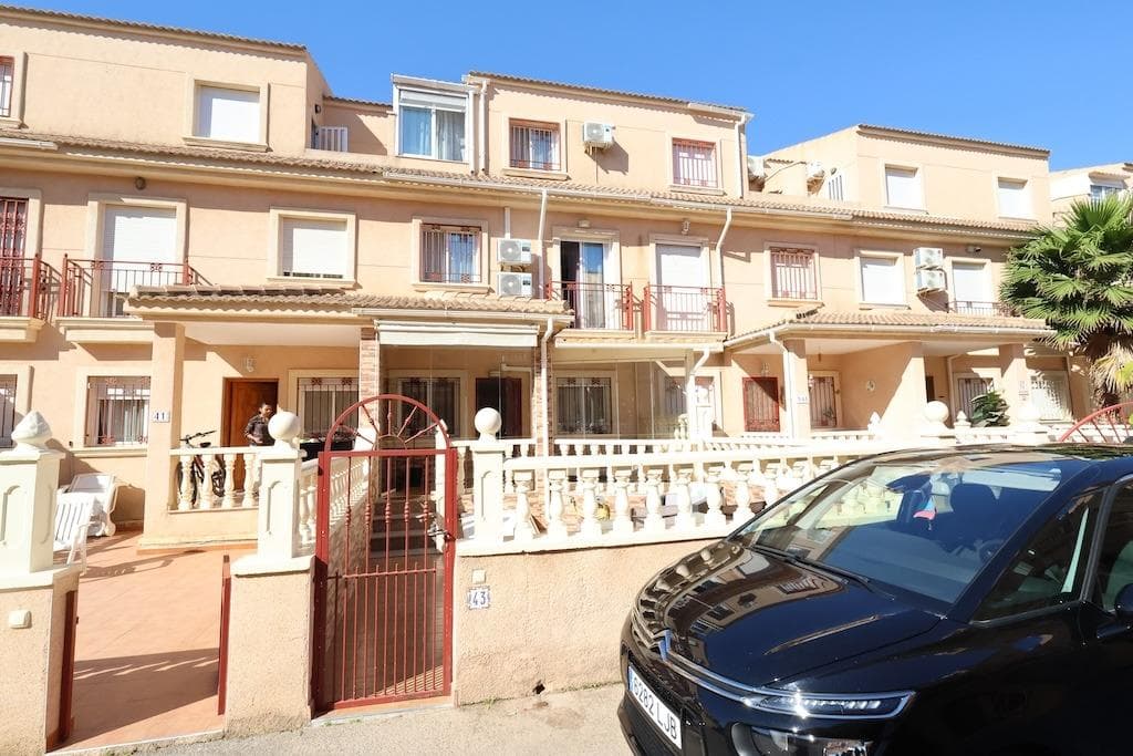 Dúplex de 3 dormitorios en Orihuela Costa - 1
