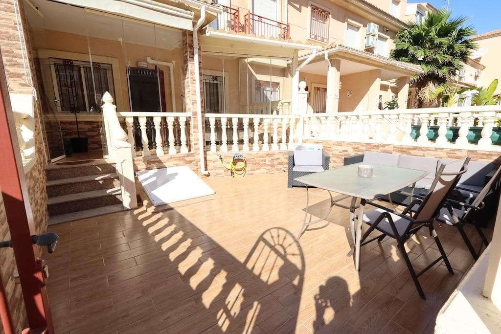 Dúplex de 3 dormitorios en Orihuela Costa - 2