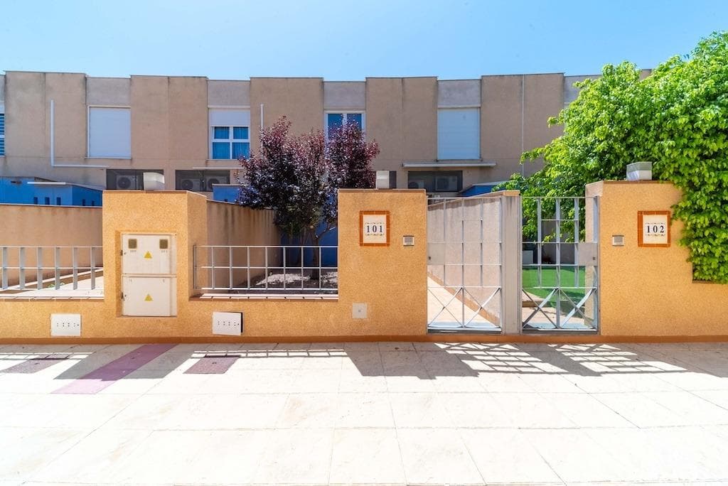 3 bed Townhouse in Orihuela Costa - 26