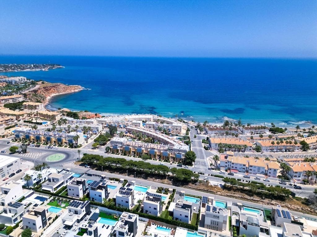 3 bed Townhouse in Orihuela Costa - 30