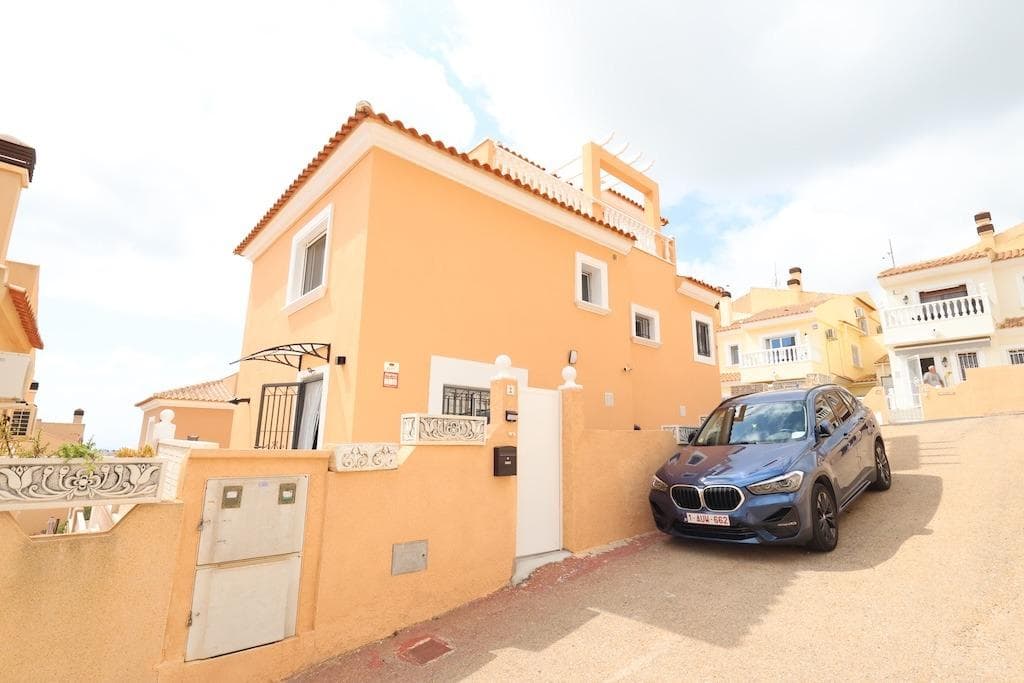 3 bed Detached Villa in San Miguel de Salinas - 33
