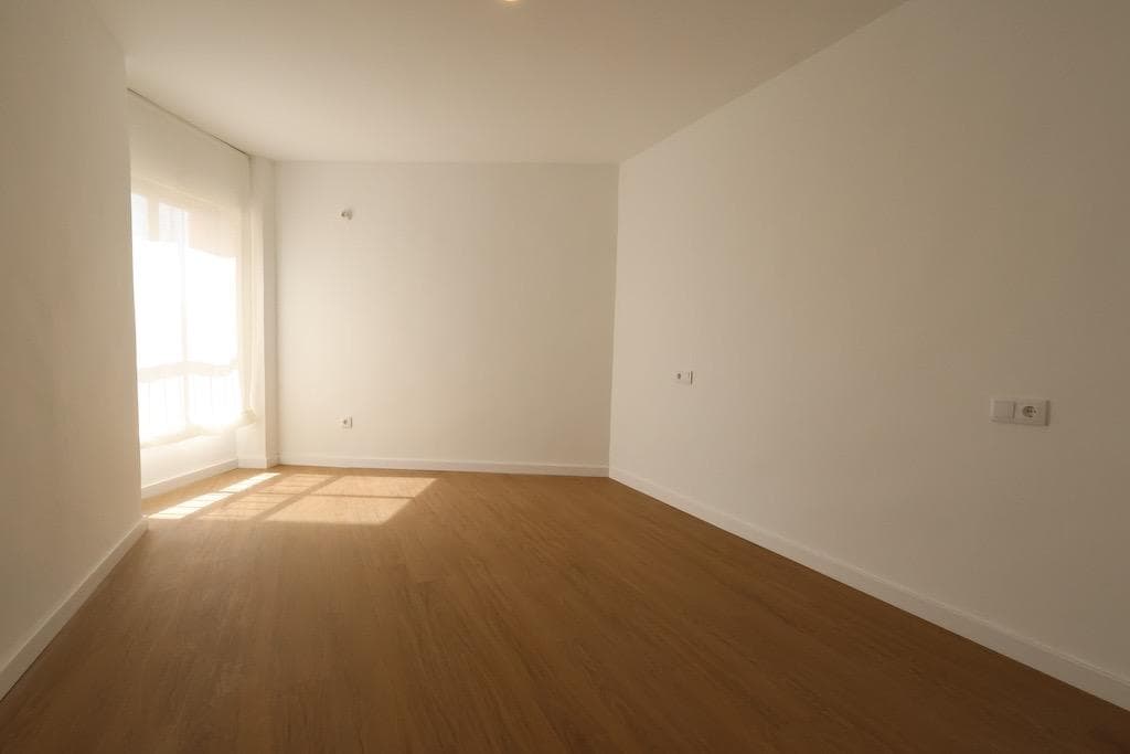 3 bed Middle Floor Apartment in Orihuela Costa - 11