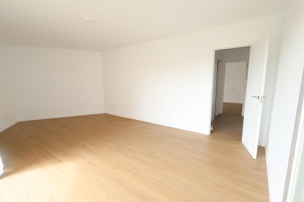 3 bed Middle Floor Apartment in Orihuela Costa - 3