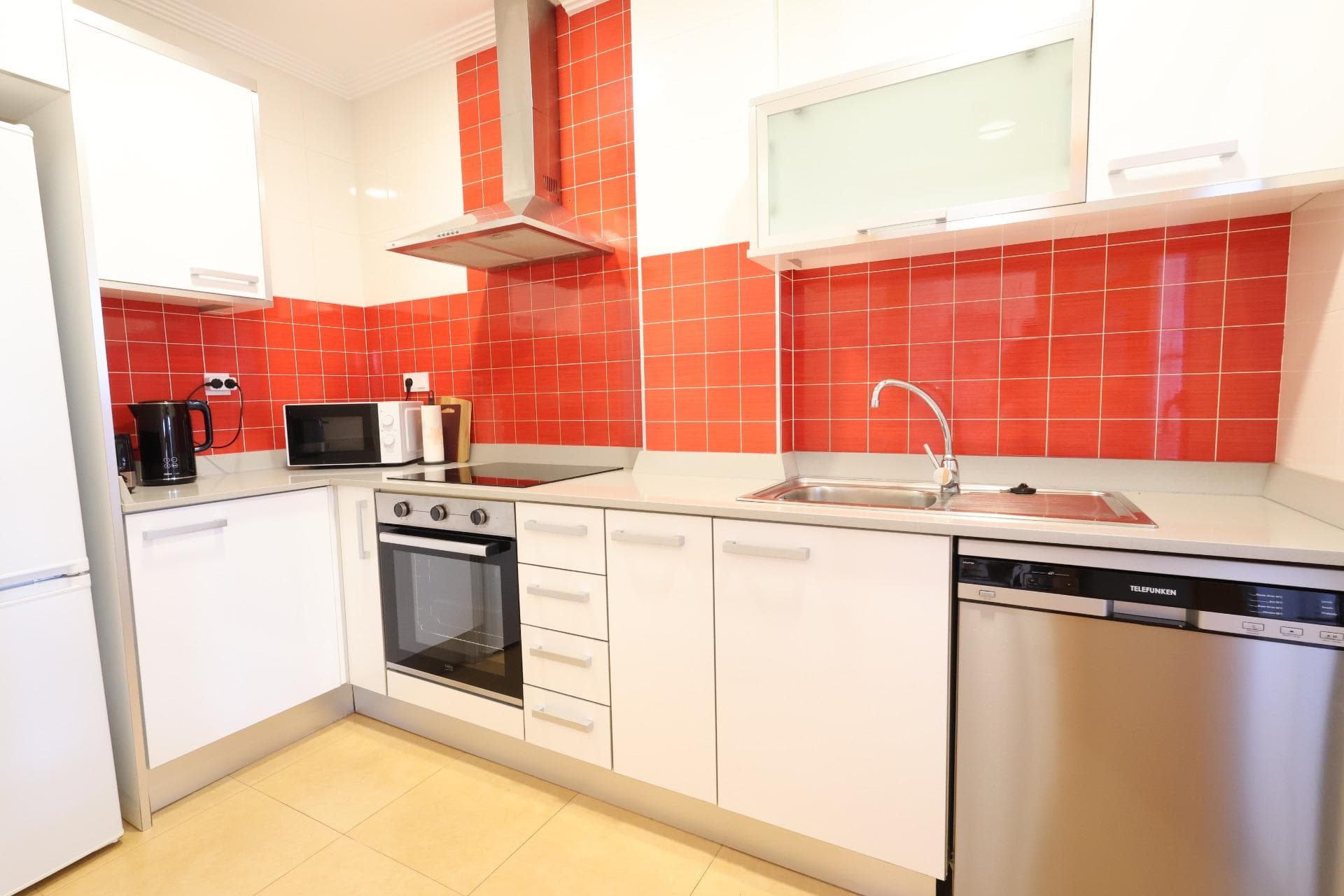 2 bed Middle Floor Apartment in Orihuela Costa - 4