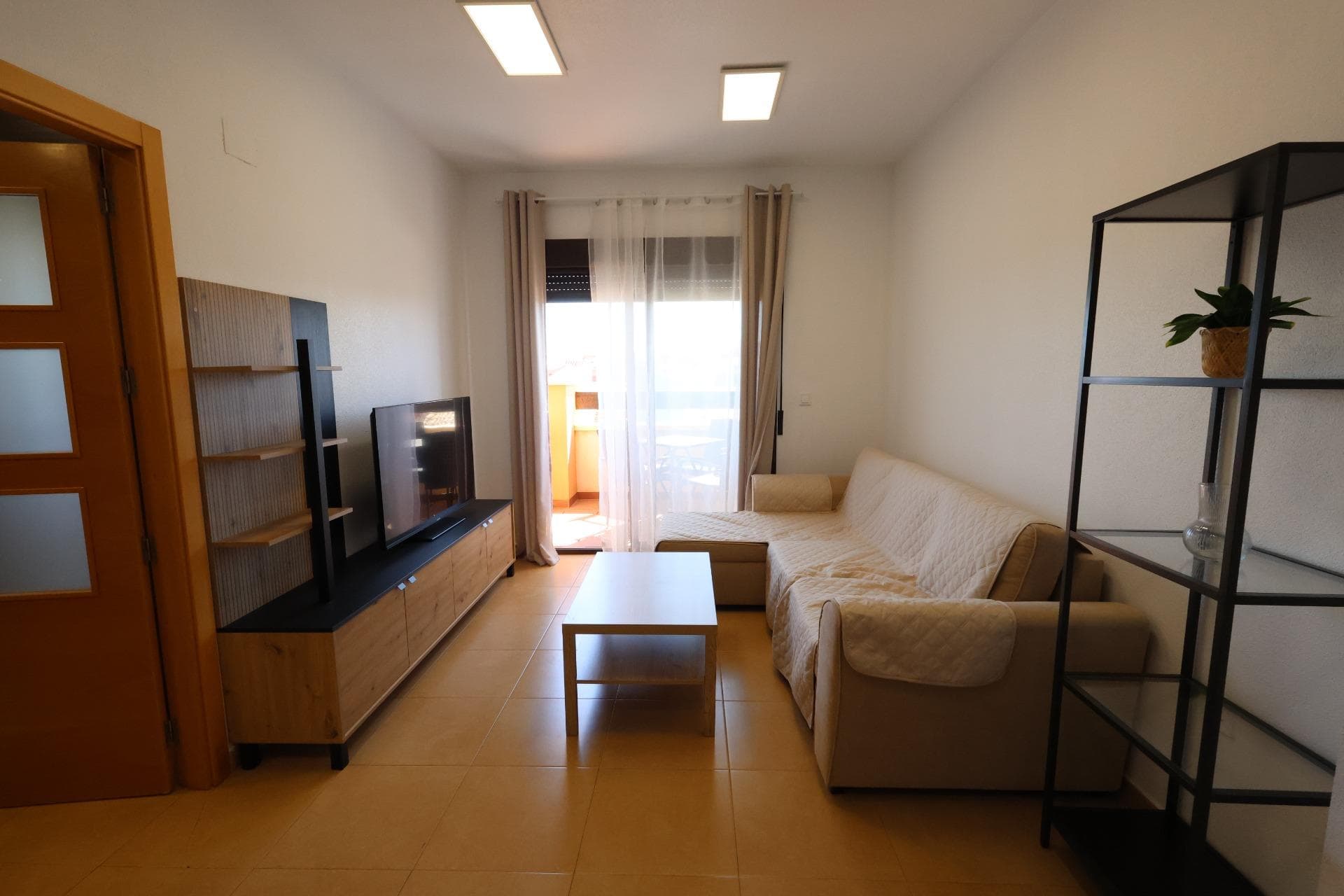 2 bed Middle Floor Apartment in Orihuela Costa - 6