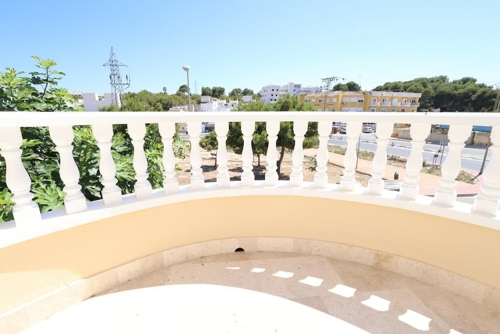 Villa - Chalet de 3 dormitorios en Orihuela Costa - 14