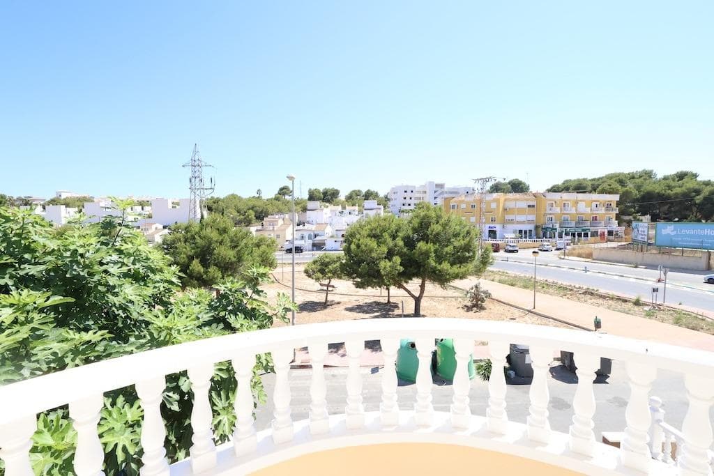 Villa - Chalet de 3 dormitorios en Orihuela Costa - 15
