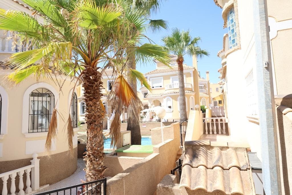 Villa - Chalet de 3 dormitorios en Orihuela Costa - 17